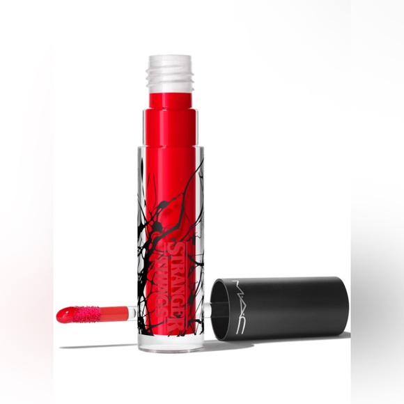 MAC LIMITED EDITION STRANGER THINGS ROCKIN ROBIN NEW - Picture 1 of 7